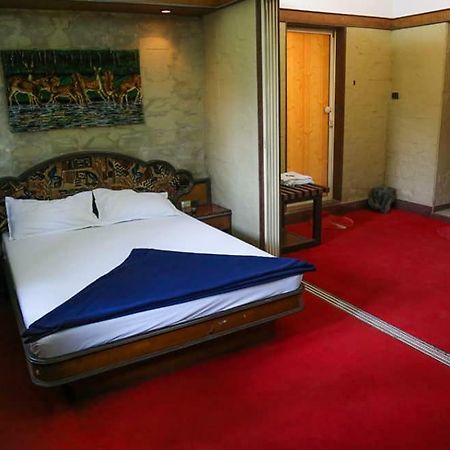Hotel Happy Home Bombaim Exterior foto
