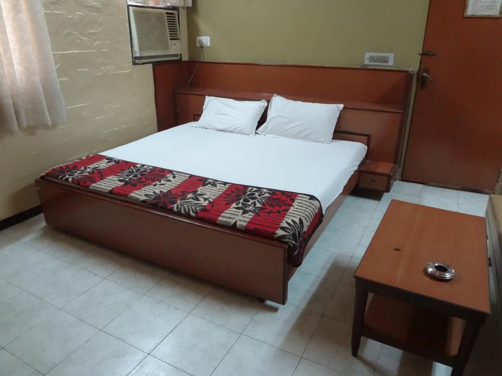 Hotel Happy Home Bombaim Exterior foto