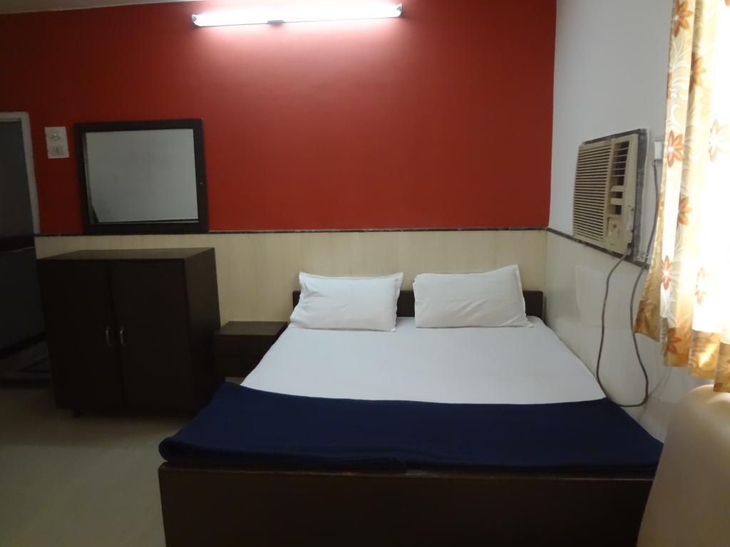Hotel Happy Home Bombaim Exterior foto