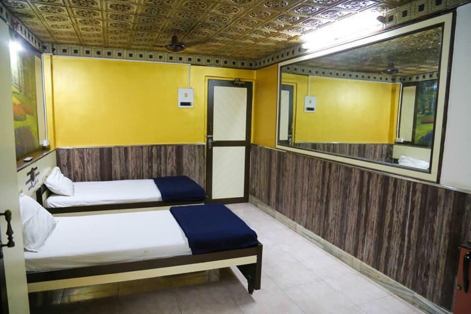 Hotel Happy Home Bombaim Exterior foto